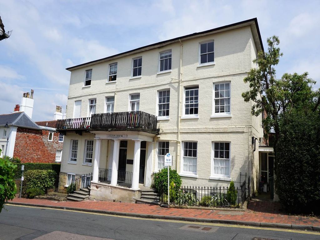 2 bed flat to rent in Caxton House, 1921 Mount Sion, Tunbridge Wells