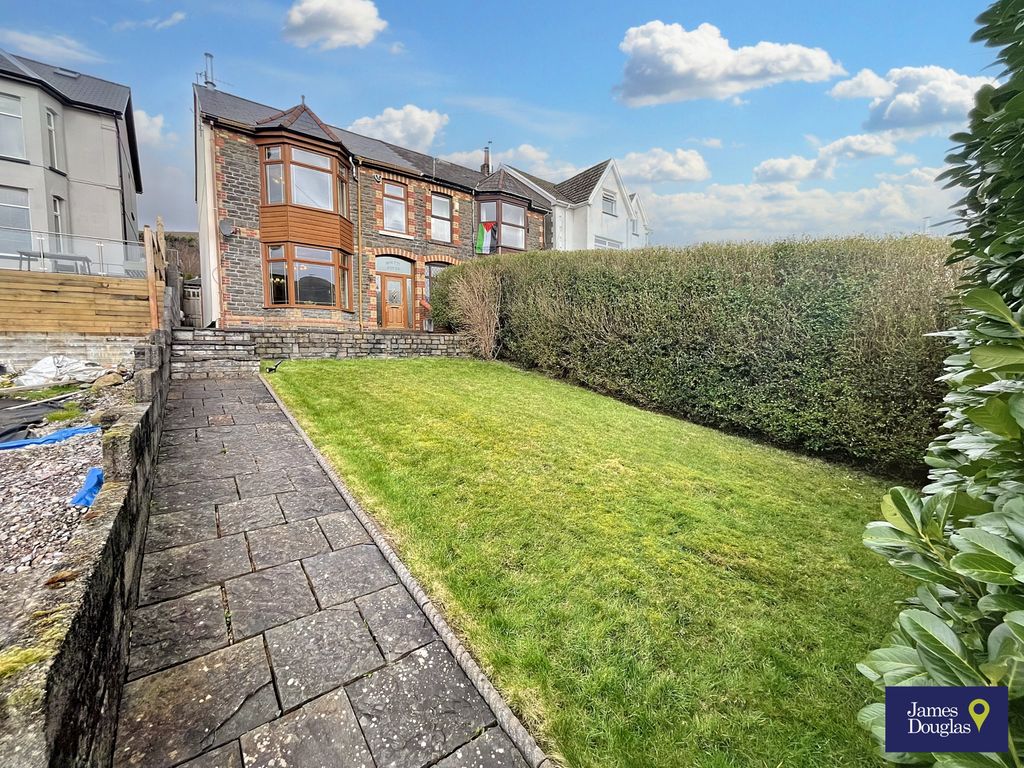 3 bed semidetached house for sale in Brithweunydd Road, Trealaw