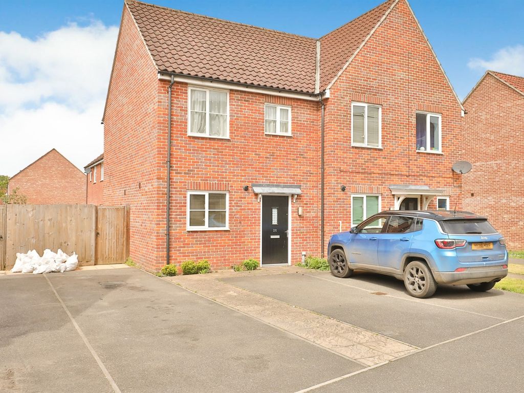 2 bed semidetached house for sale in Morris Drive, Little Plumstead