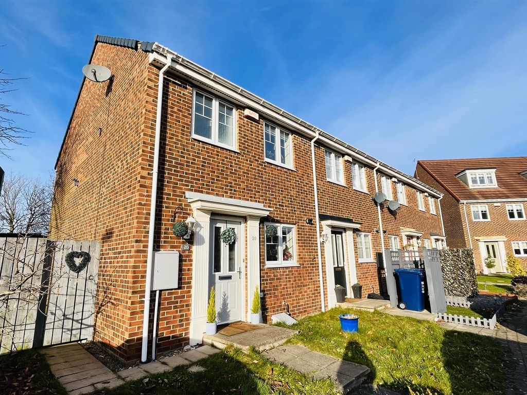 3 bed end terrace house for sale in Skendleby Drive, Kenton, Newcastle