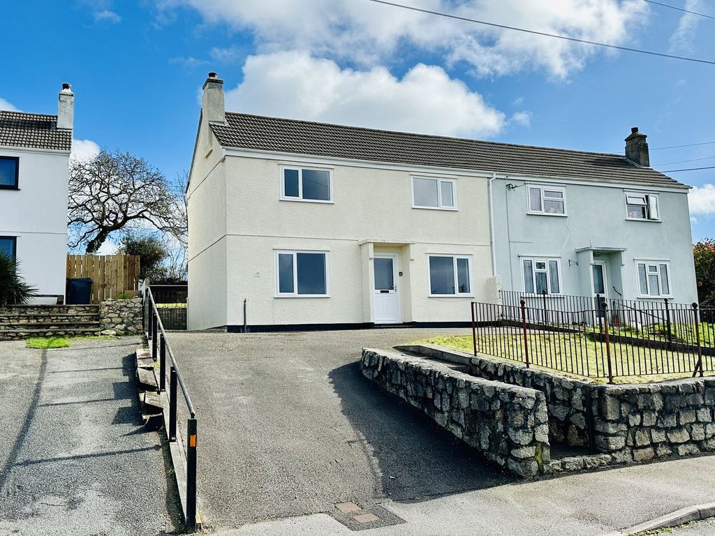 3 bed semidetached house for sale in Bonython Close, Mylor Bridge TR11
