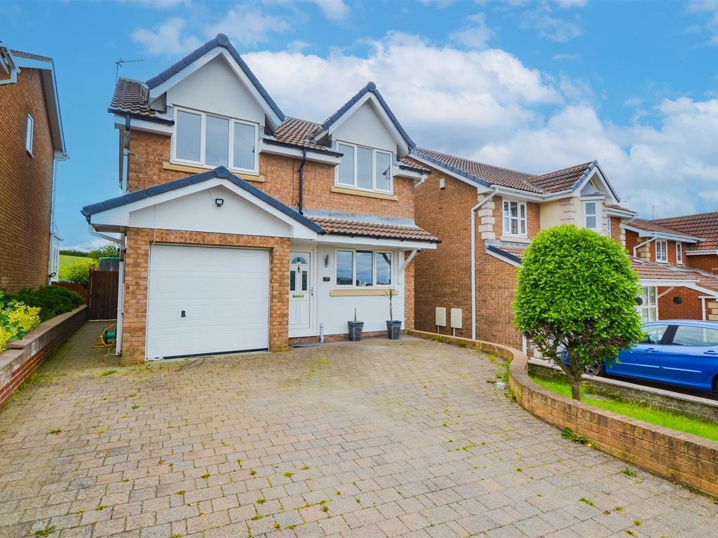 3 bed detached house for sale in Alford Road, Brotton, SaltburnByThe