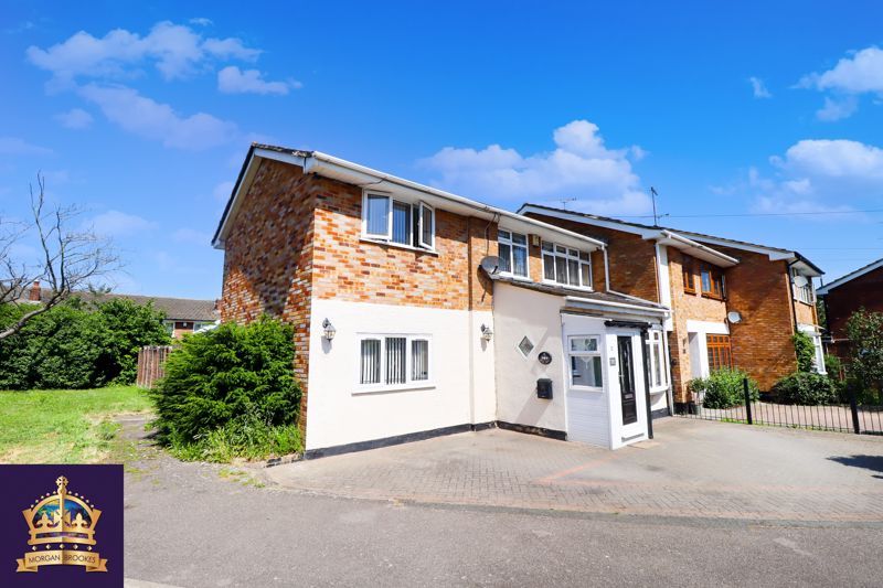 4 bed end terrace house for sale in Glebe Drive, Rayleigh SS6 Zoopla