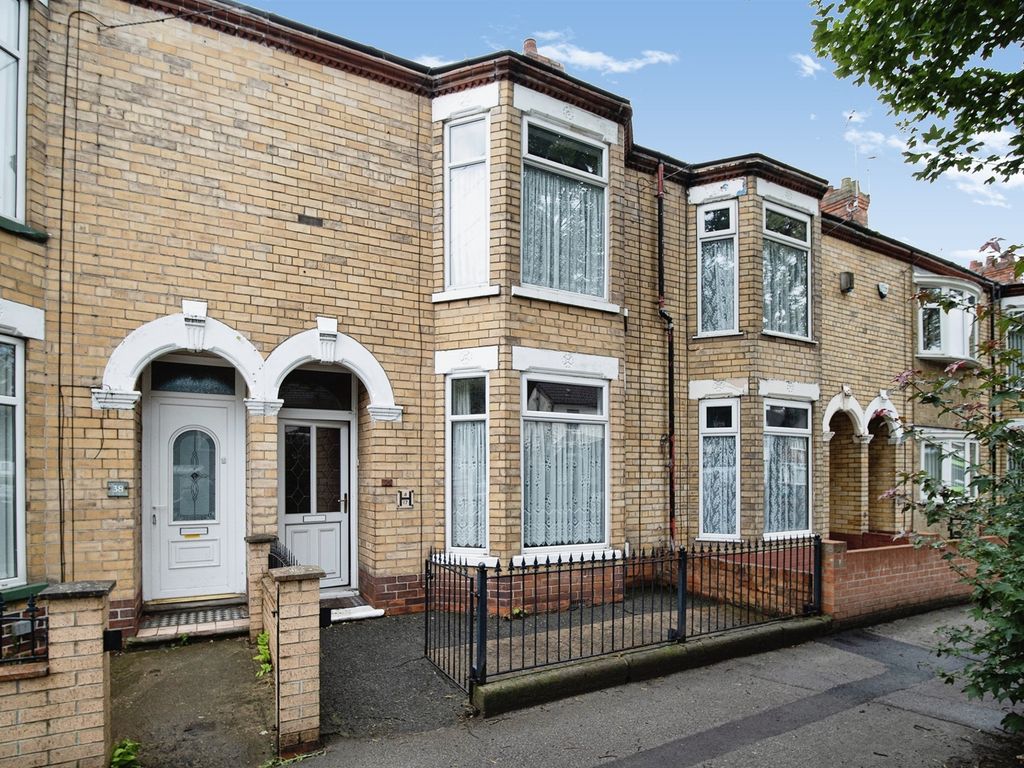 3 bed terraced house for sale in Street, Hull HU9, £100,000