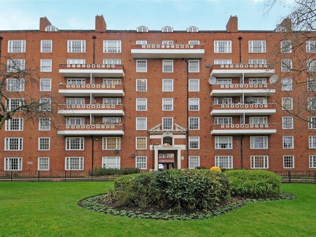 Robin House, Barrow Hill Estate, London NW8  
