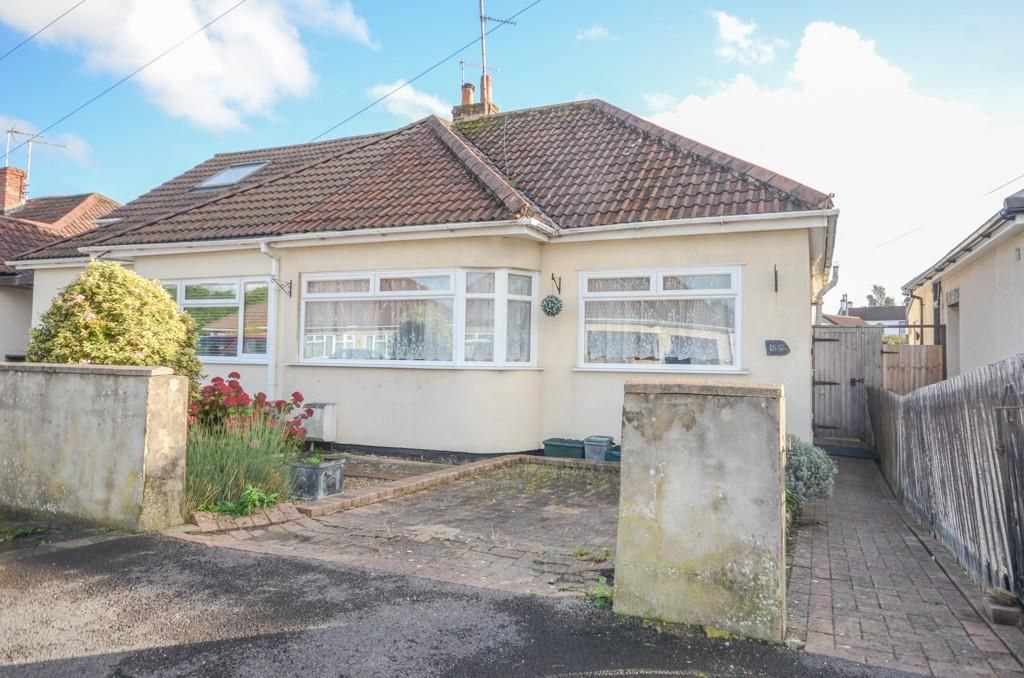 2 bed semidetached bungalow for sale in Buckingham Gardens, Downend