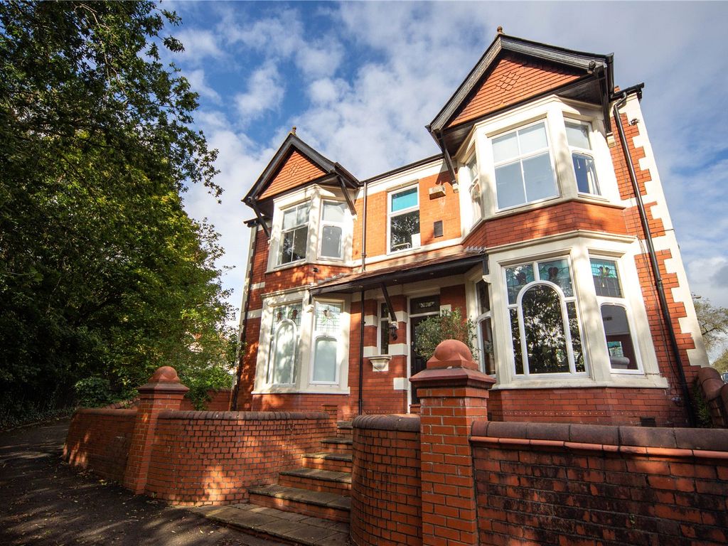 4 bed detached house for sale in Llwyn Y Grant Road, Penylan, Cardiff
