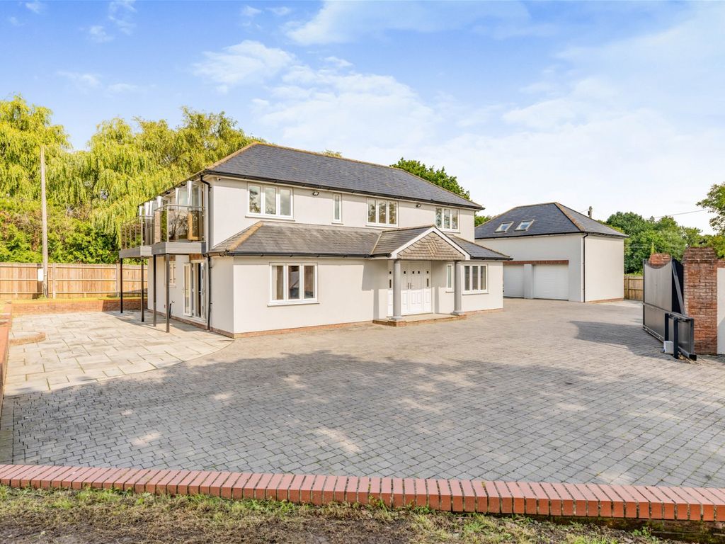 4 bed detached house for sale in Quob Lane, West End, Southampton SO30