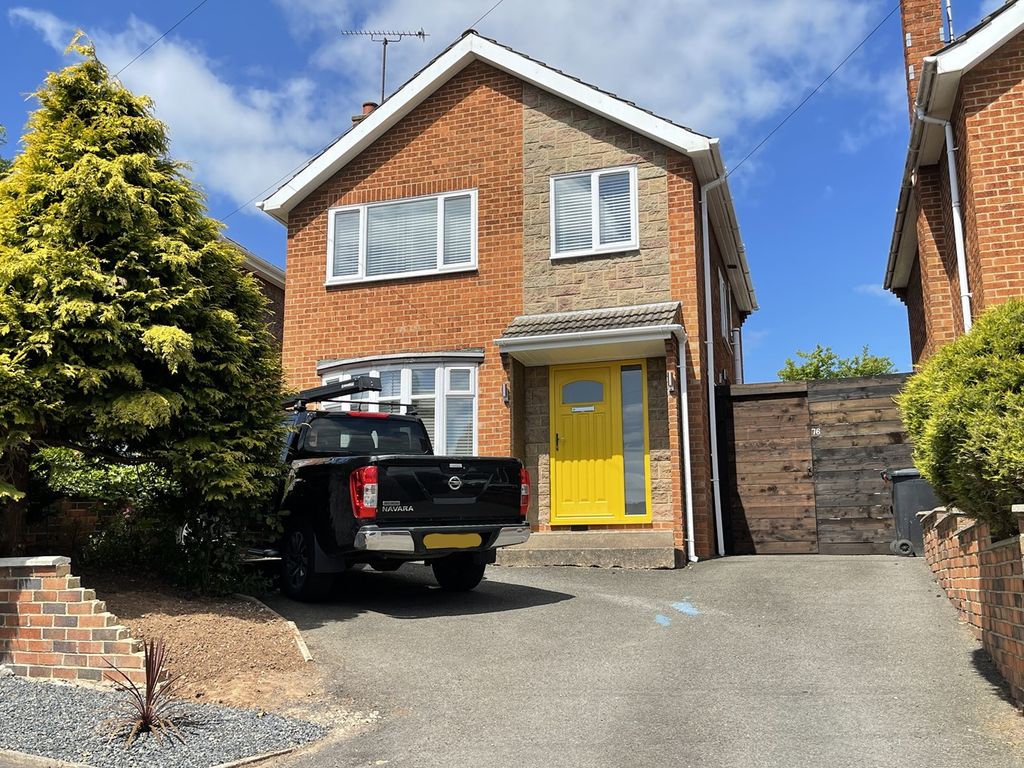 3 bed detached house for sale in Lower Outwoods Road, BurtonOnTrent, Staffordshire DE13 Zoopla