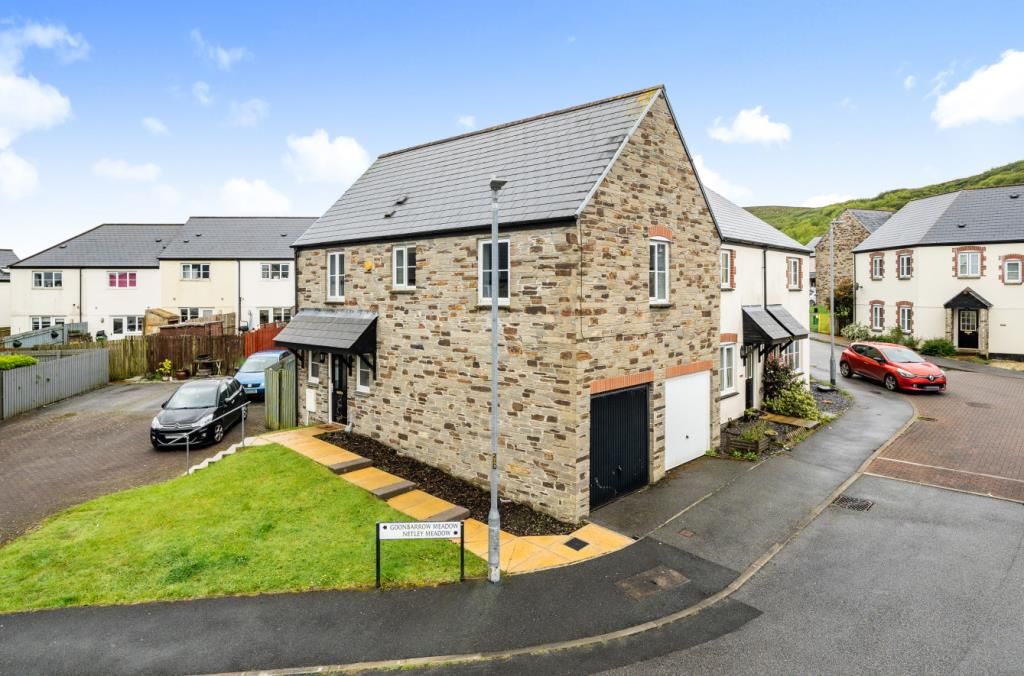 2 bed end terrace house for sale in Goonbarrow Meadow, Bugle, St