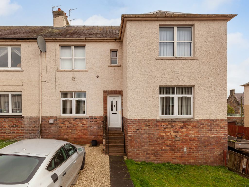 3 bed flat for sale in Bank Place, Glenrothes KY6, £66,000 Zoopla