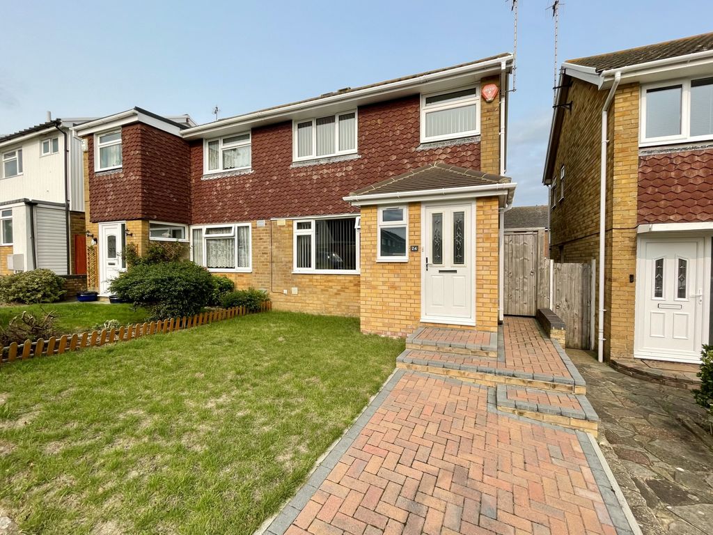 3 bed semidetached house for sale in Reynolds Road, Eastbourne, East