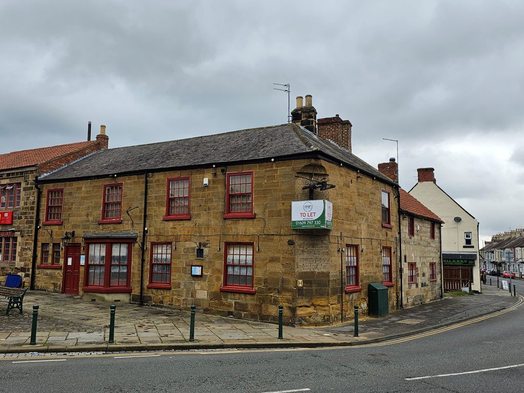 Pub/bar to let in Church Street, Guisborough TS14, £33,000 pa Zoopla