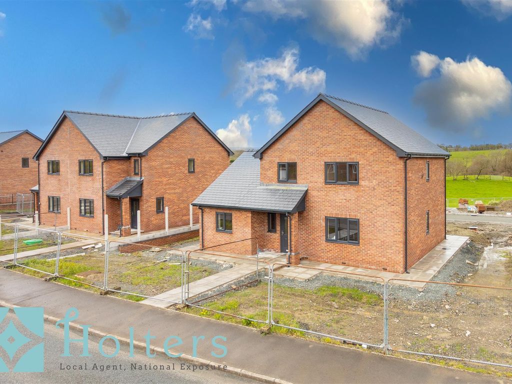 3 bed detached house for sale in Cilmery, Builth Wells LD2, £365,000