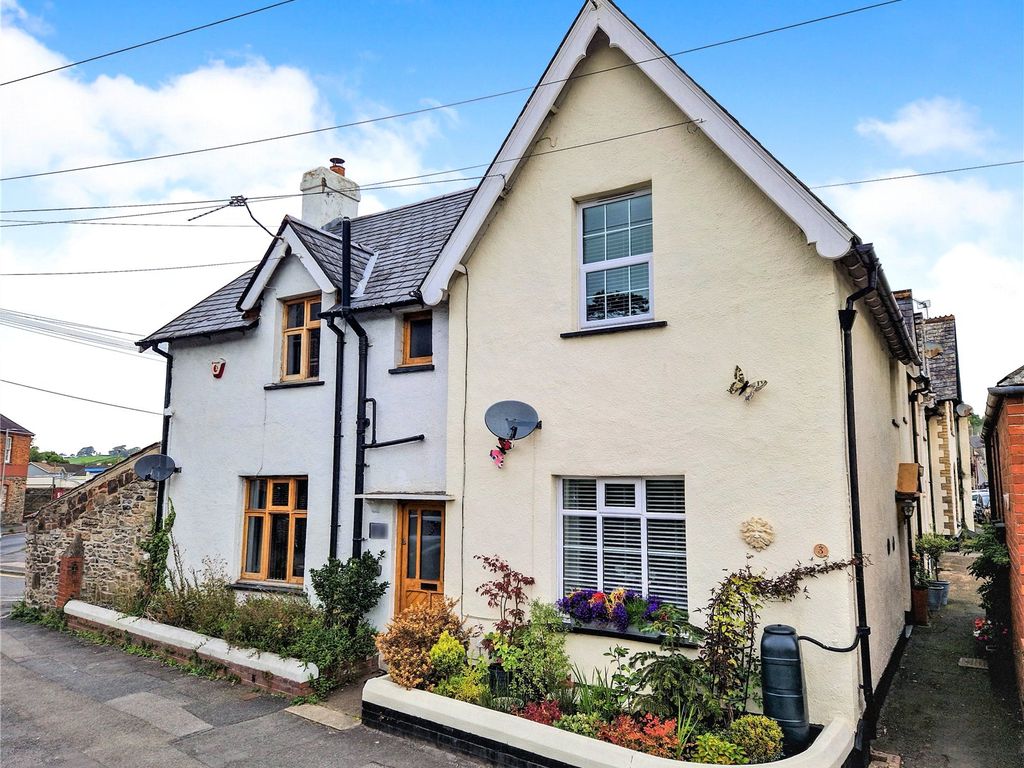 2 bed terraced house for sale in Pilton Street, Barnstaple EX31, £