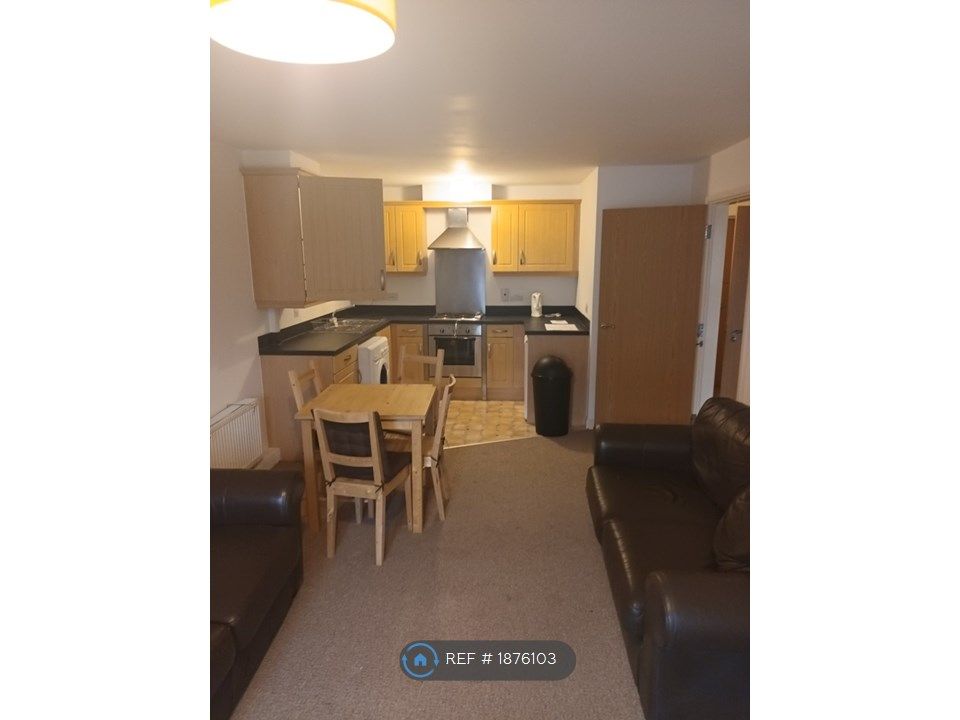 1 bed flat to rent in Jessop House, Runcorn WA7, £595 pcm Zoopla