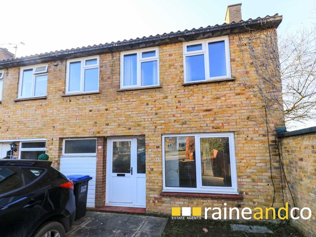 3 bed terraced house for sale in Rise, Hatfield AL10 Zoopla