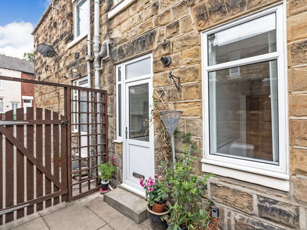 2 bed cottage for sale in Bell Lane, Ackworth WF7 Zoopla