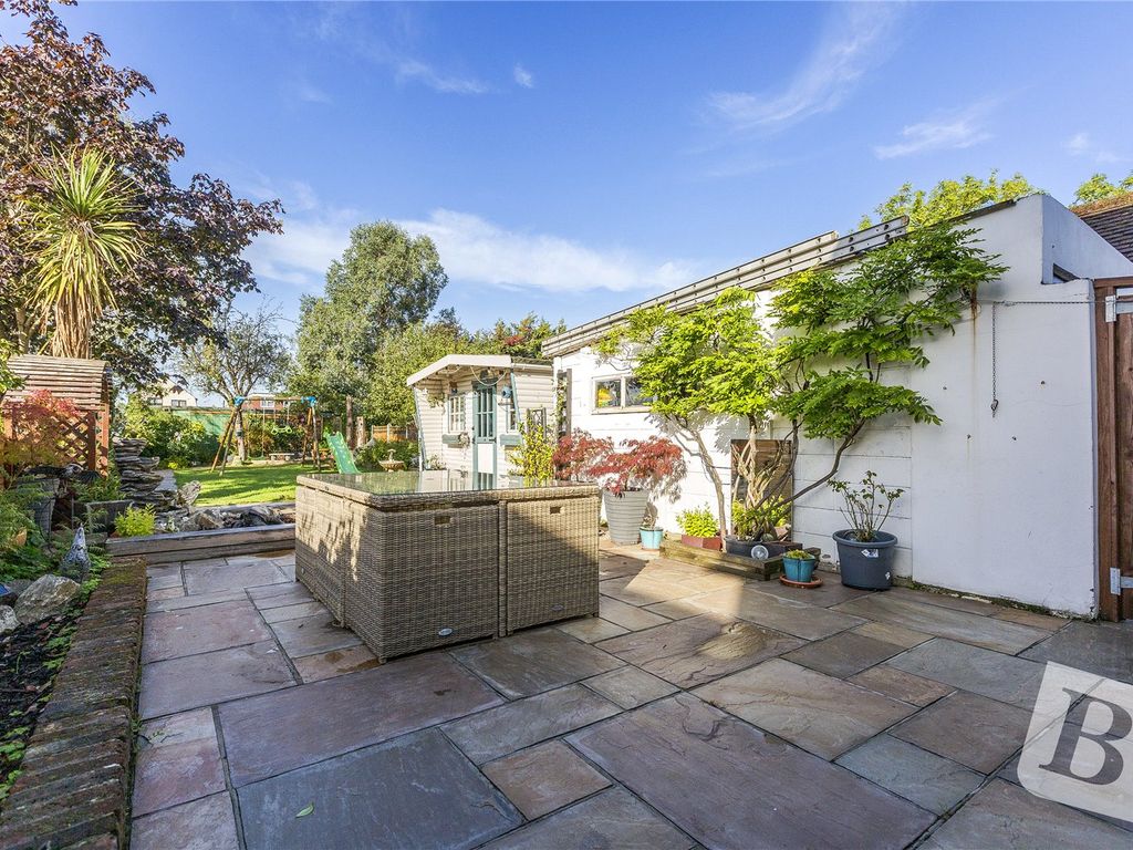 4 bed detached house for sale in Dee Way, Rise Park RM1, £650,000 Zoopla