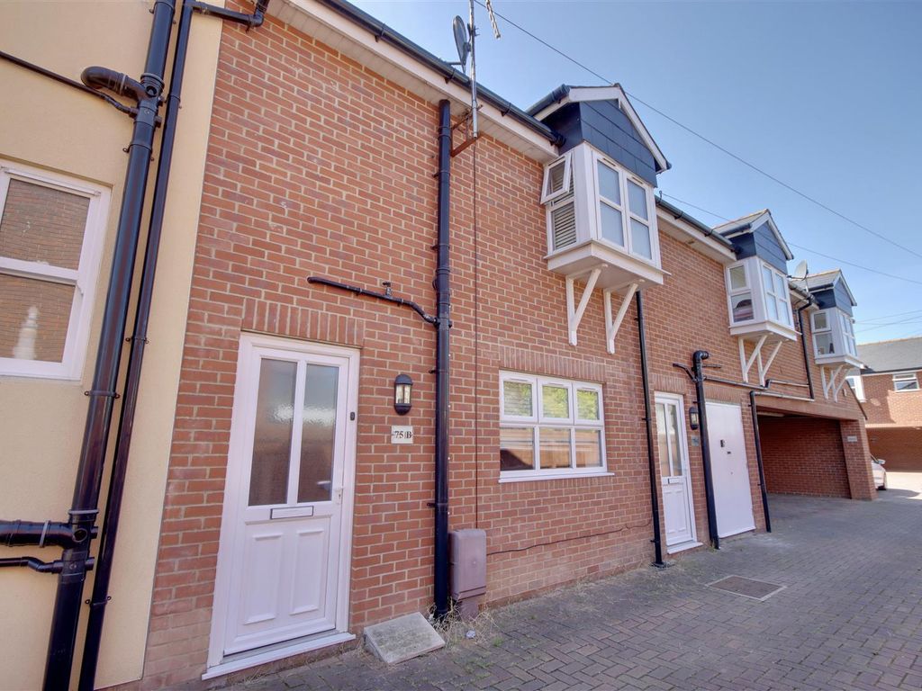 1 bed terraced house for sale in Copnor Road, Portsmouth PO3, £180,000