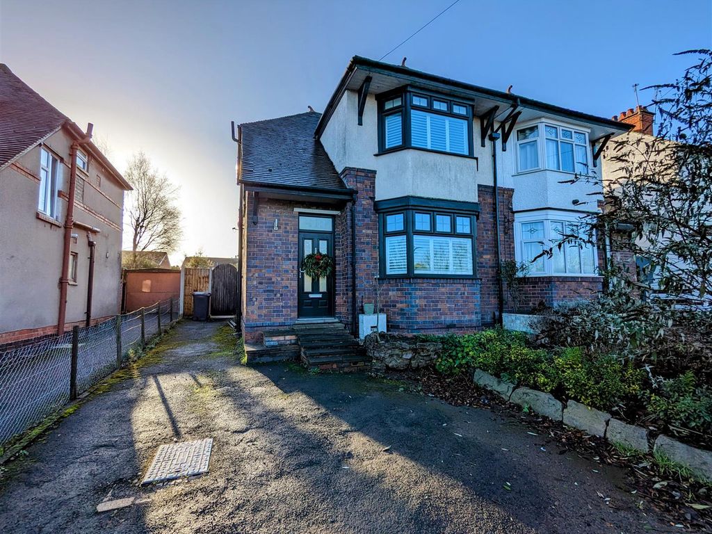 3 bed semidetached house for sale in Tuttle Hill, Nuneaton CV10 Zoopla