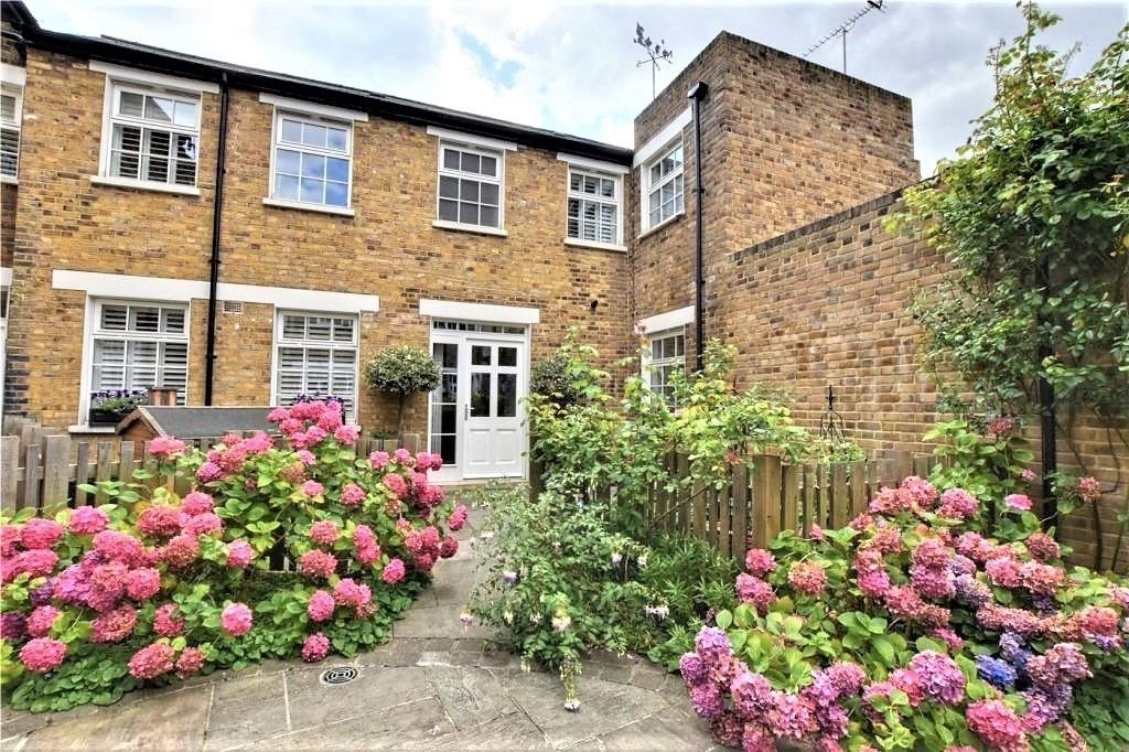 Catherine Grove London SE10