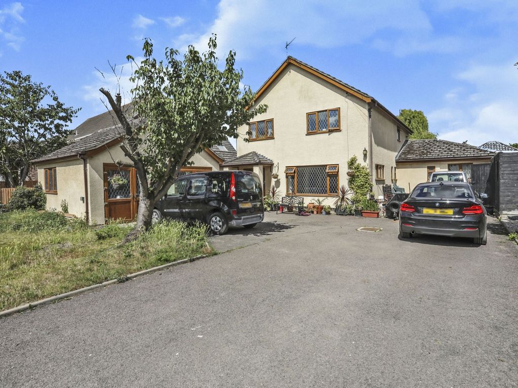 4 bed detached house for sale in New North Road, Attleborough NR17 Zoopla