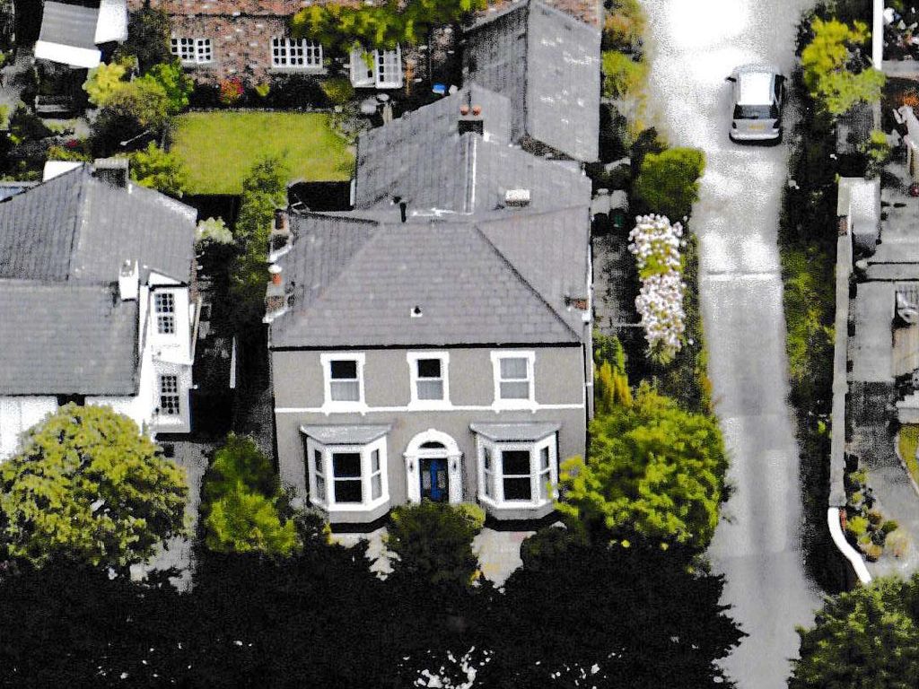 5 bed linkdetached house for sale in Aughton Road, Southport PR8 Zoopla