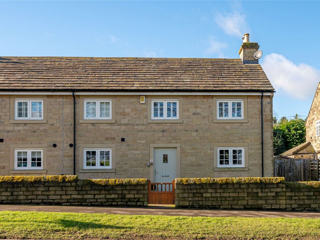 3 bed semidetached house for sale in Harrogate Road, Harewood LS17, £