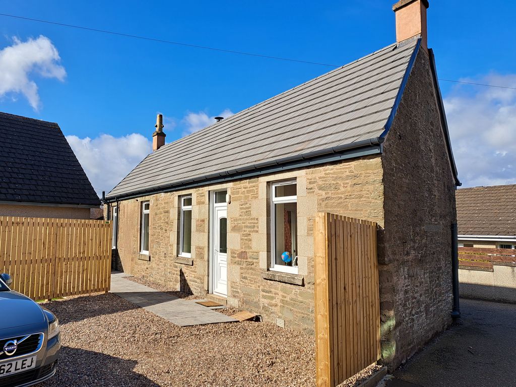 2 bed detached bungalow for sale in Dundee Road, Forfar DD8 Zoopla