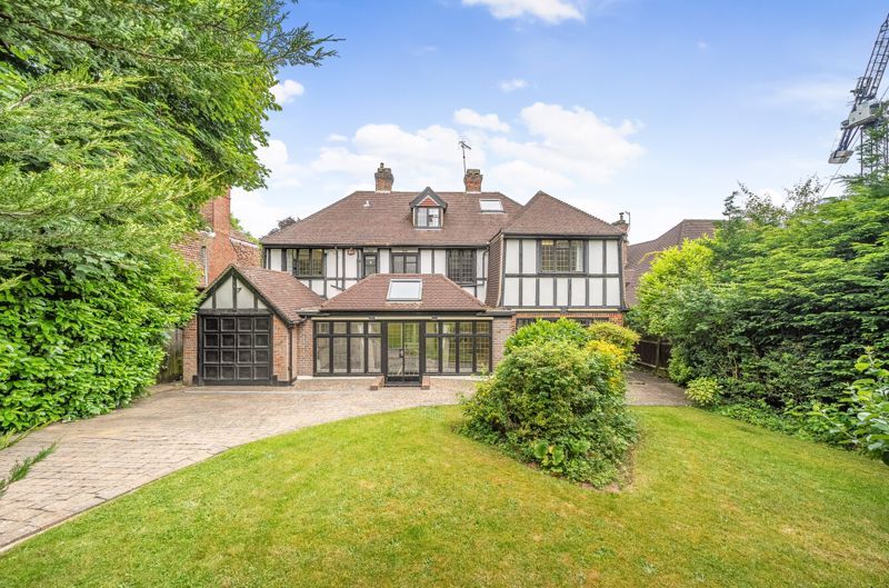 6 bed detached house for sale in Coldharbour Lane, Purley CR8, £