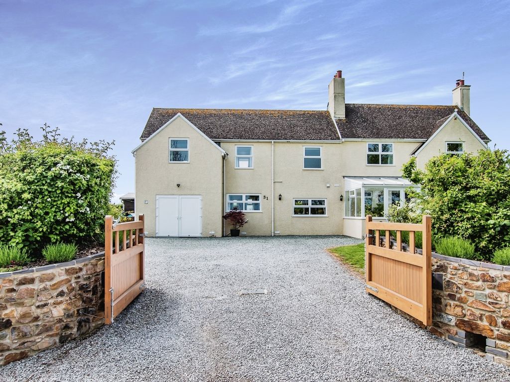 3 bed detached house for sale in St. Marys Park, Jordanston SA73, £