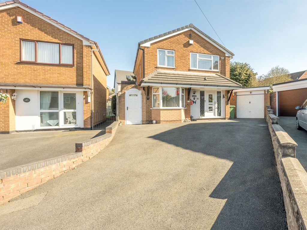 3 bed detached house for sale in Netherend Close, Halesowen B63 Zoopla