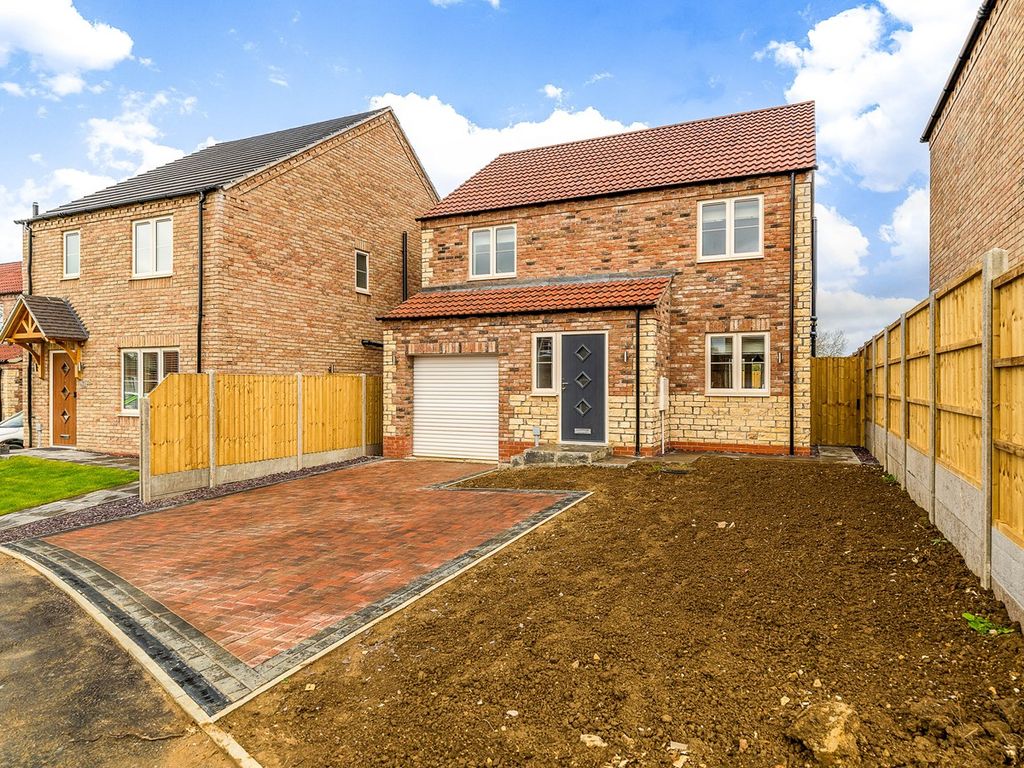 New home, 4 bed detached house for sale in Barley Close, Windmill Plantation, Kirton Lindsey