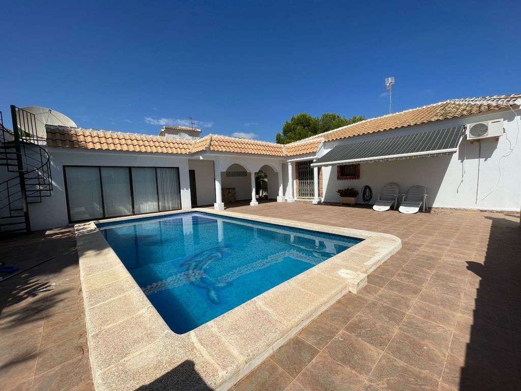 3 bed property for sale in 03191 Pinar De Campoverde, Alicante, Spain