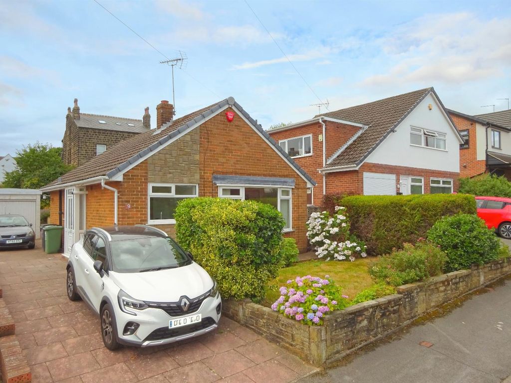 2 bed bungalow for sale in Greenbanks Drive, Horsforth, Leeds LS18 Zoopla