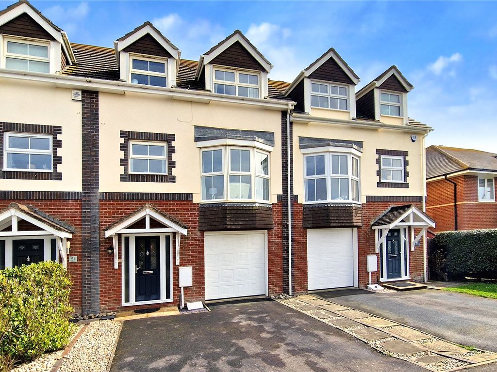 4 bed terraced house for sale in Harsfold Road, Rustington