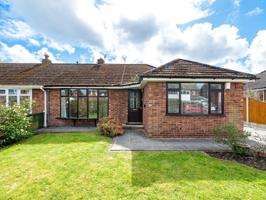 3 bed bungalow to rent in Severn Road, Culcheth, Warrington, Cheshire