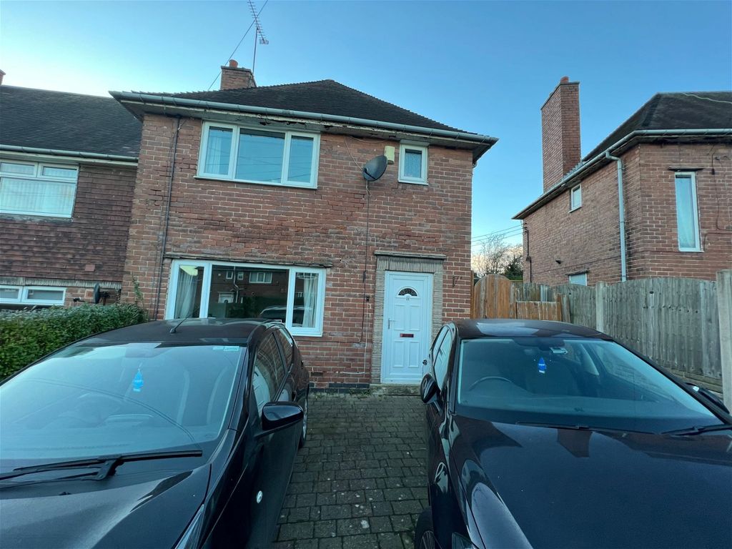 3 bed town house for sale in Elm Crescent, Mosborough S20, £169,995