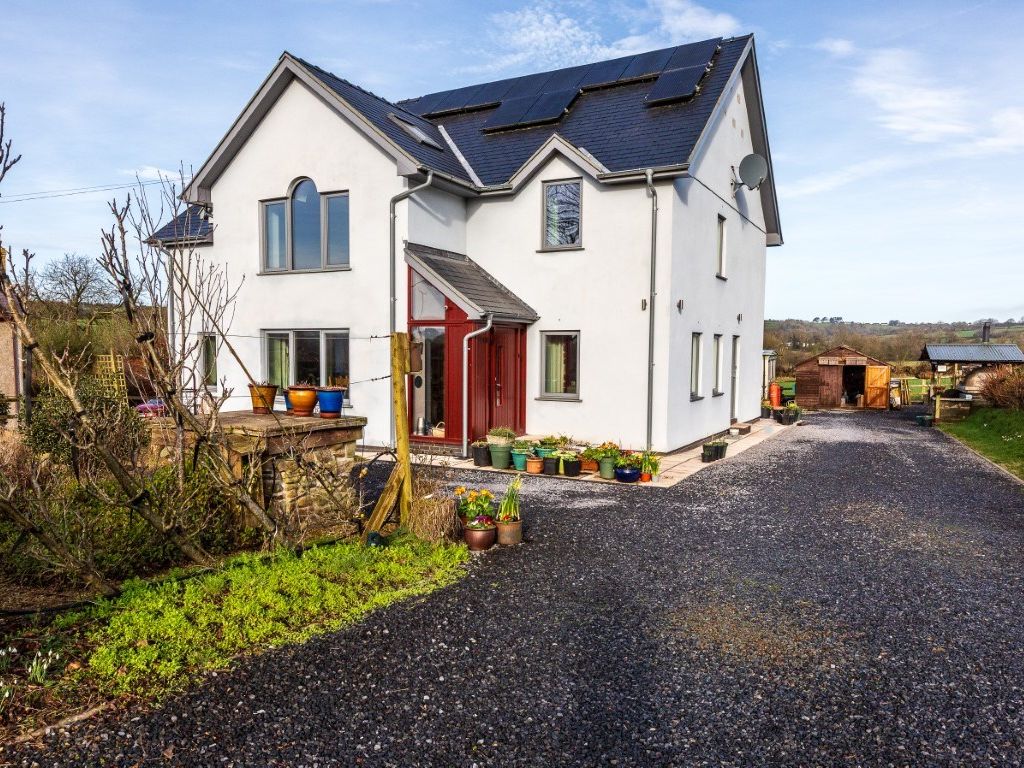 3 bed detached house for sale in Glynarthen, Llandysul SA44, £595,000 Zoopla
