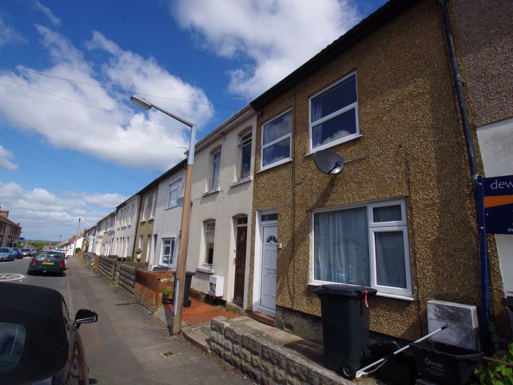 3 bed property to rent in Clifton Street, Swindon SN1 Zoopla