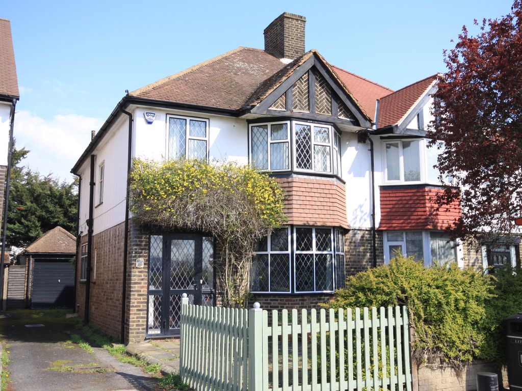 3 bed semidetached house for sale in Kidbrooke Park Road, London SE3