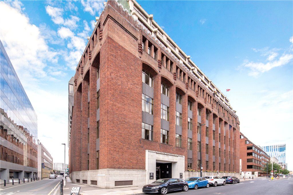 Prescot Street Aldgate East London E1  