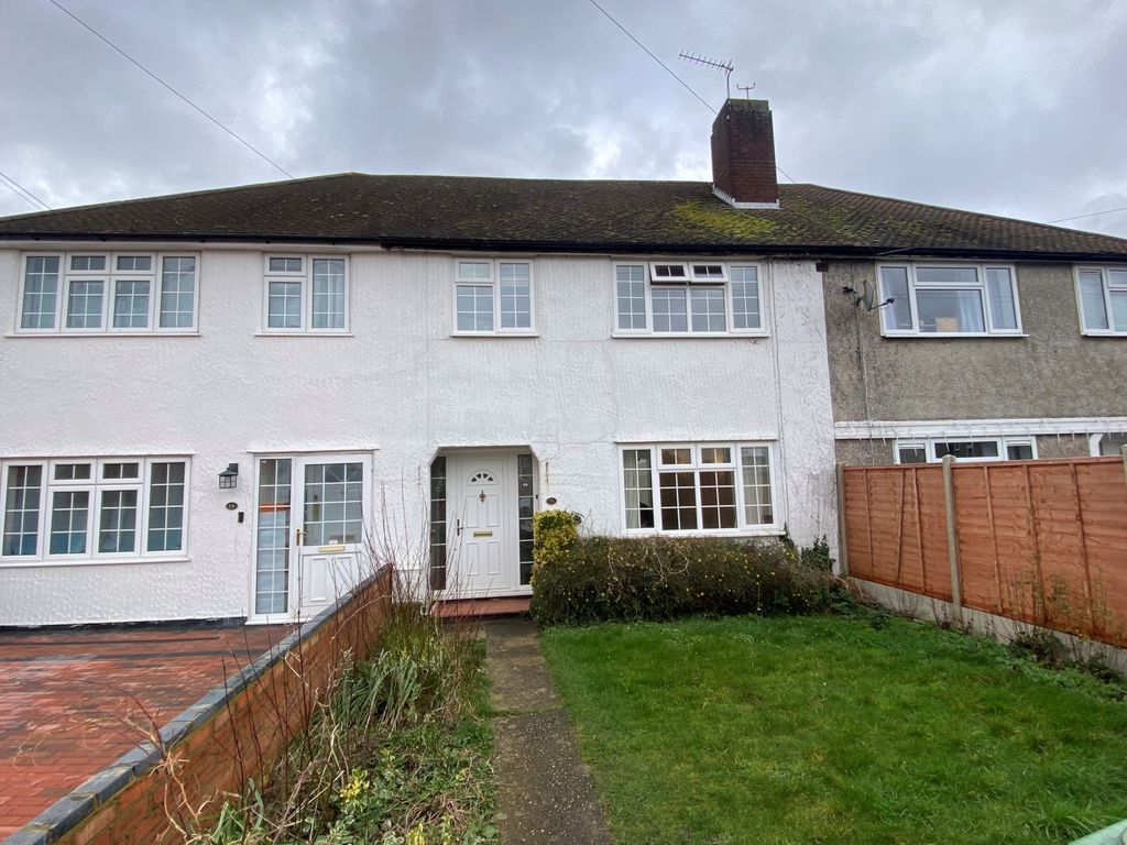 3 bed terraced house for sale in Oakdene Road, Orpington BR5, £475,000