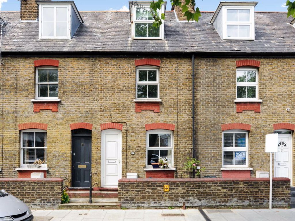 3 bed property to rent in Lower Mortlake Road, Kew, Richmond TW9 Zoopla