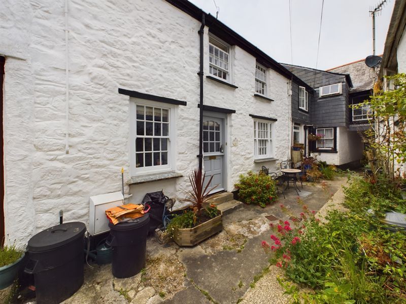 2 bed cottage for sale in Bank Cottages, Higher Market Street, Penryn