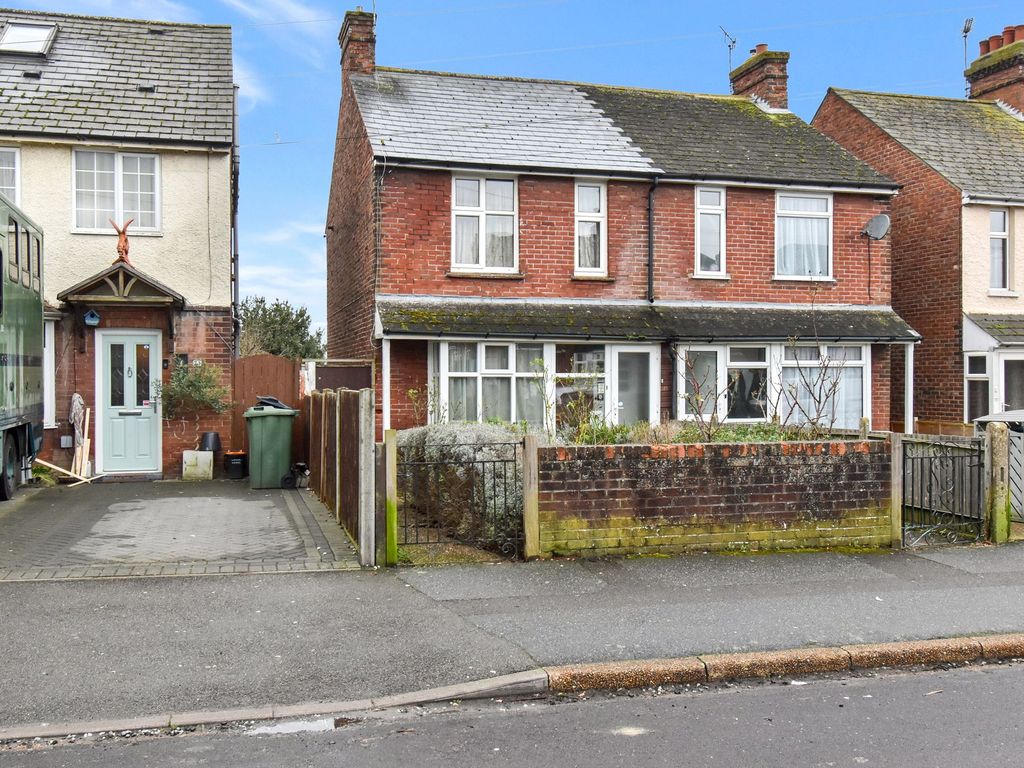 3 bed semidetached house for sale in Essella Road, Ashford TN24, £