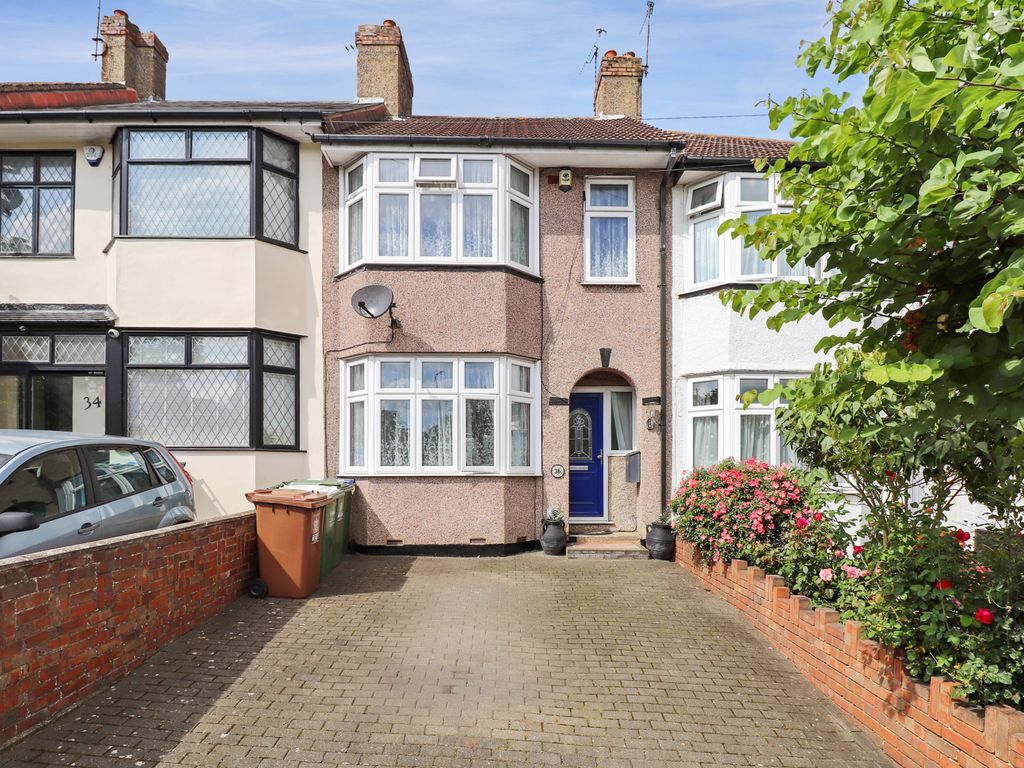 3 bed terraced house for sale in Milton Road, Belvedere DA17, £375,000