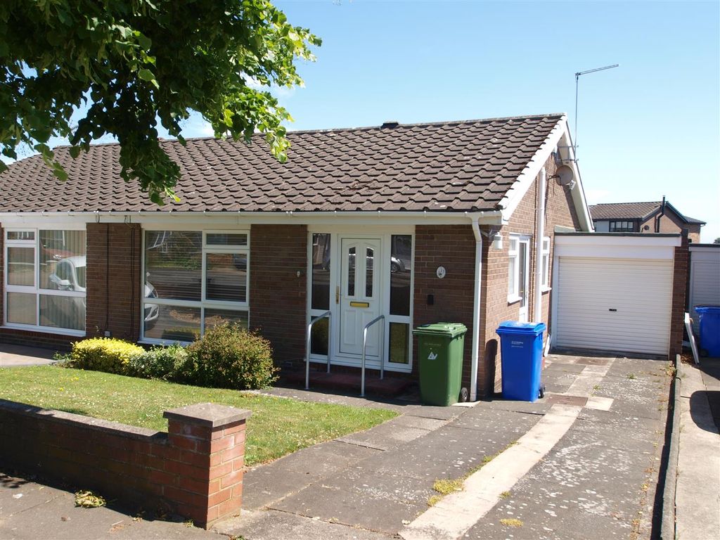 2 bed semidetached bungalow for sale in Glencoe Avenue, Cramlington