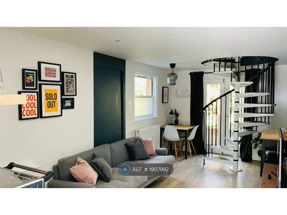 1 bed semidetached house to rent in Church Road, Bow Brickhill, Milton